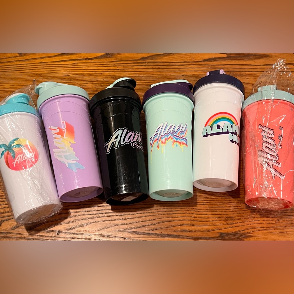 🌈🌈🌈6 Alani Nu Shaker Bottles🌈🌈🌈